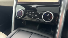 Land Rover Discovery 3.0 D300 Metropolitan Edition 5dr Auto Diesel Station Wagon